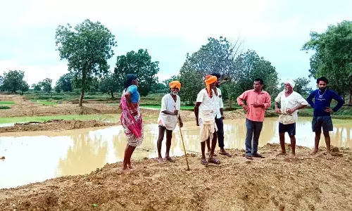सिंचाई योजना की पाइप लाइन के कारण खेती नहीं कर पा रहे आठ गांव के किसान