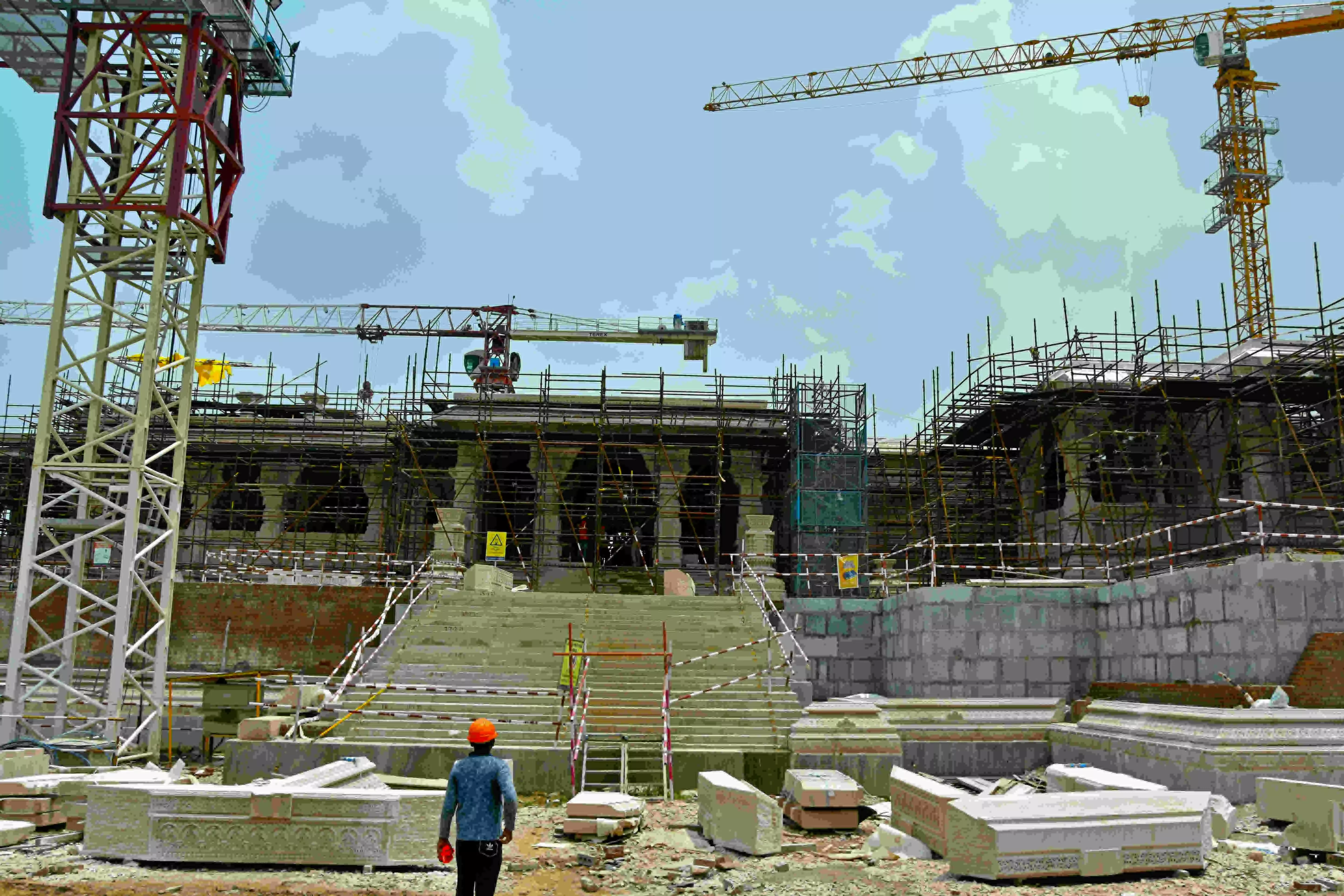 राम मंदिर उद्घाटन के लिए अयोध्या के होटलों में बुकिंग शुरू राम मंदिर उद्घाटन के लिए अयोध्या के होटलों में बुकिंग शुरू