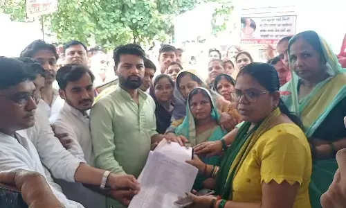 जैन समाज उतरा सडकों पर, नगर में निकाली रैली कर्नाटक की घटना को लेकर सौंपा ज्ञापन