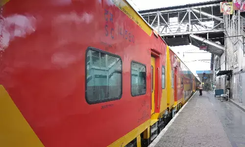 महाकुंभ 2025 के लिए 1,200 विशेष ट्रेनों का संचालन करेगी रेलवे महाकुंभ 2025 के लिए 1,200 विशेष ट्रेनों का संचालन करेगी रेलवे