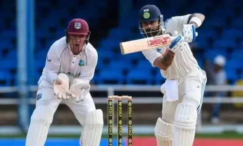 500वें मैच में किंग कोहली ने खेली यादगार पारी, लगाया टेस्ट करियर का 29वां शतक 500वें मैच में किंग कोहली ने खेली यादगार पारी, लगाया टेस्ट करियर का 29वां शतक