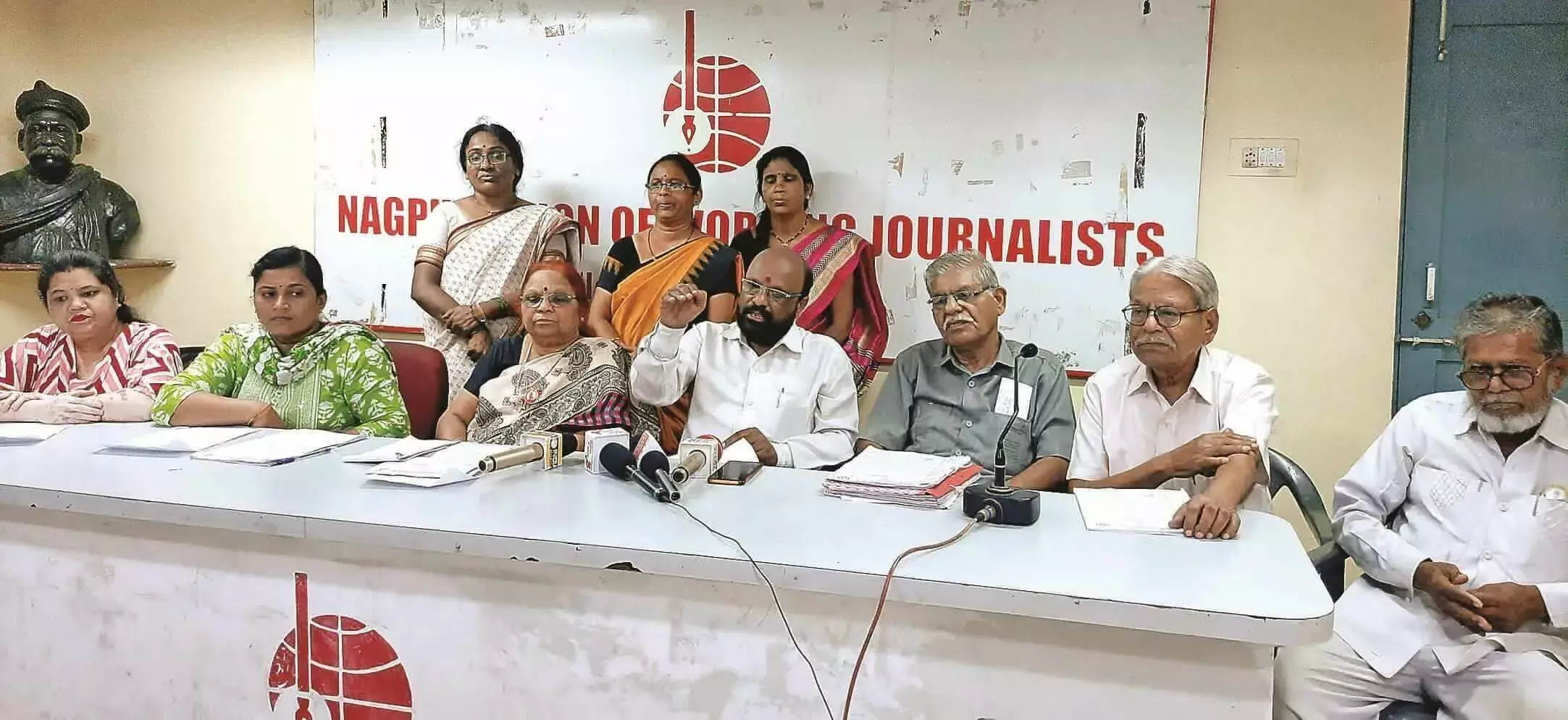 आंगनवाड़ी सहायकों की पदोन्नति में भ्रष्टाचार