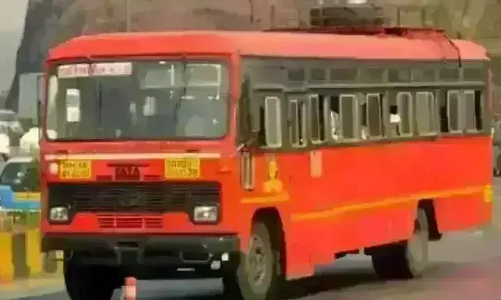 बस में शार्ट-सर्किट - मची अफरा-तफरी