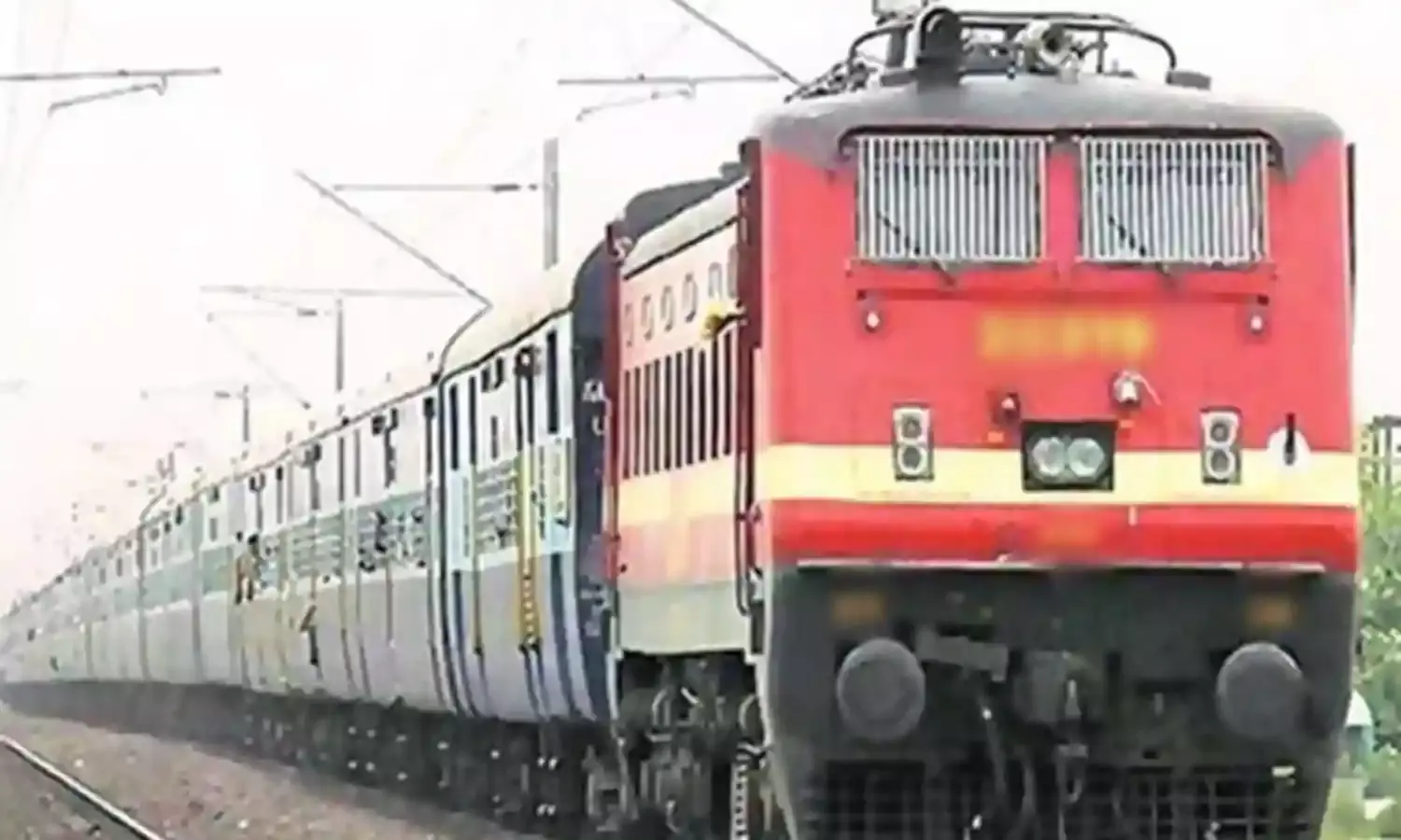 संघमित्रा एक्सप्रेस की घटना, ट्रेन में महिला से हुई छेड़छाड़