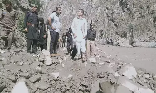 पाकिस्तान में भारी बारिश से पांच की मौत, कई परिवार हुए बेघर