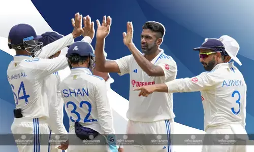 मोहम्मद सिराज के बाद रोहित और इशान ने दिखाया दम, दूसरा टेस्ट जीतने से महज आठ विकेट दूर भारतीय टीम मोहम्मद सिराज के बाद रोहित और इशान ने दिखाया दम, दूसरा टेस्ट जीतने से महज आठ विकेट दूर भारतीय टीम