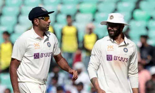 मुझे उम्मीद है कि पांचवें दिन अश्विन और जडेजा ज्यदा ओवर फेंकेंगे: आकाश चोपड़ा मुझे उम्मीद है कि पांचवें दिन अश्विन और जडेजा ज्यदा ओवर फेंकेंगे: आकाश चोपड़ा