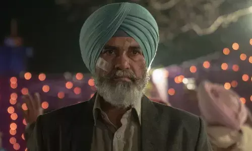 एनआरआई की हत्या केे इर्द-गिर्द घूमती है सीरीज कोहरा एनआरआई की हत्या केे इर्द-गिर्द घूमती है सीरीज कोहरा