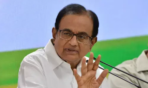 मणिपुर की तुलना राजस्थान, छत्तीसगढ़ से करना गलत : विपक्ष मणिपुर की तुलना राजस्थान, छत्तीसगढ़ से करना गलत : विपक्ष