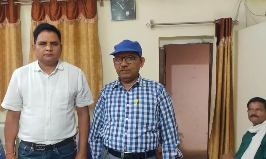 डॉ. ओमहरि शर्मा सम्भाला बीएमओ पवई का प्रभार डॉ. ओमहरि शर्मा सम्भाला बीएमओ पवई का प्रभार