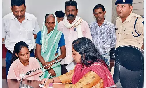 जब नेत्रहीन कन्या विद्यालय का भवन बन गया तो दे क्यों नहीं रहे