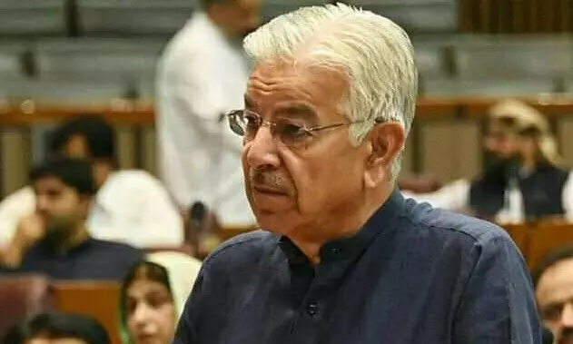 पाक रक्षा मंत्री ने विपक्षी महिला सांसदों के खिलाफ की लैंगिक टिप्पणी, हो रही कड़ी आलोचना पाक रक्षा मंत्री ने विपक्षी महिला सांसदों के खिलाफ की लैंगिक टिप्पणी, हो रही कड़ी आलोचना