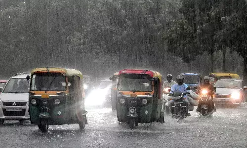 मौसम विभाग ने दिल्ली के लिए जारी किया येलो अलर्ट मौसम विभाग ने दिल्ली के लिए जारी किया येलो अलर्ट