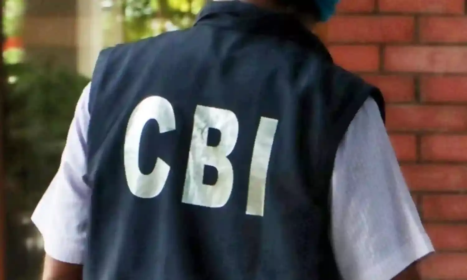 सीबीआई ने खुद को कनाडाई सरकारी अधिकारी बताने वाले साहिल पाल को गिरफ्तार किया