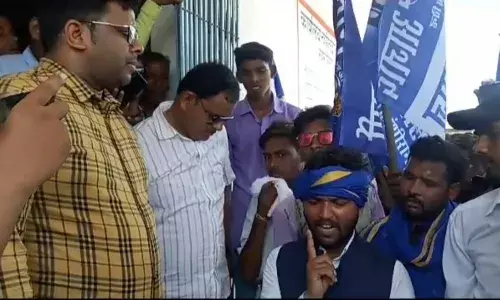 महिलाओं पर अत्याचार के विरोध में आजाद समाज पार्टी ने सौंपा ज्ञापन