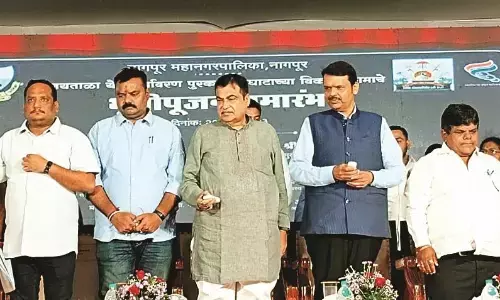 लाजिस्टिक कैपिटल के रूप में उभरेगा नागपुर लाजिस्टिक कैपिटल के रूप में उभरेगा नागपुर