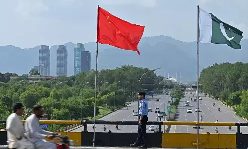 उच्च गुणवत्ता वाला चीन-पाकिस्तान आर्थिक गलियारा बेल्ट एंड रोड के सह-निर्माण की जीवन शक्ति को प्रदर्शित करता है- पाक विद्वान