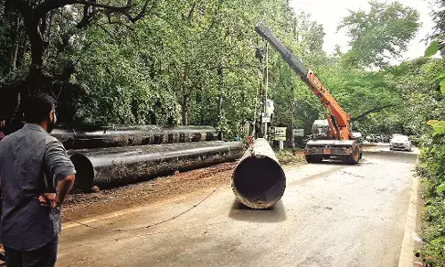 जलापूर्ति लाइन बिछाने का काम शुरू, एक माह तक आवागमन नहीं
