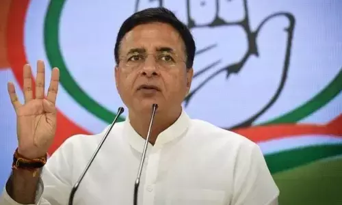 कांग्रेस ने आगामी विधानसभा चुनाव के लिए पर्यवेक्षकों के नामों का किया ऐलान, सुरजेवाला को मिली एमपी की जिम्मेदारी