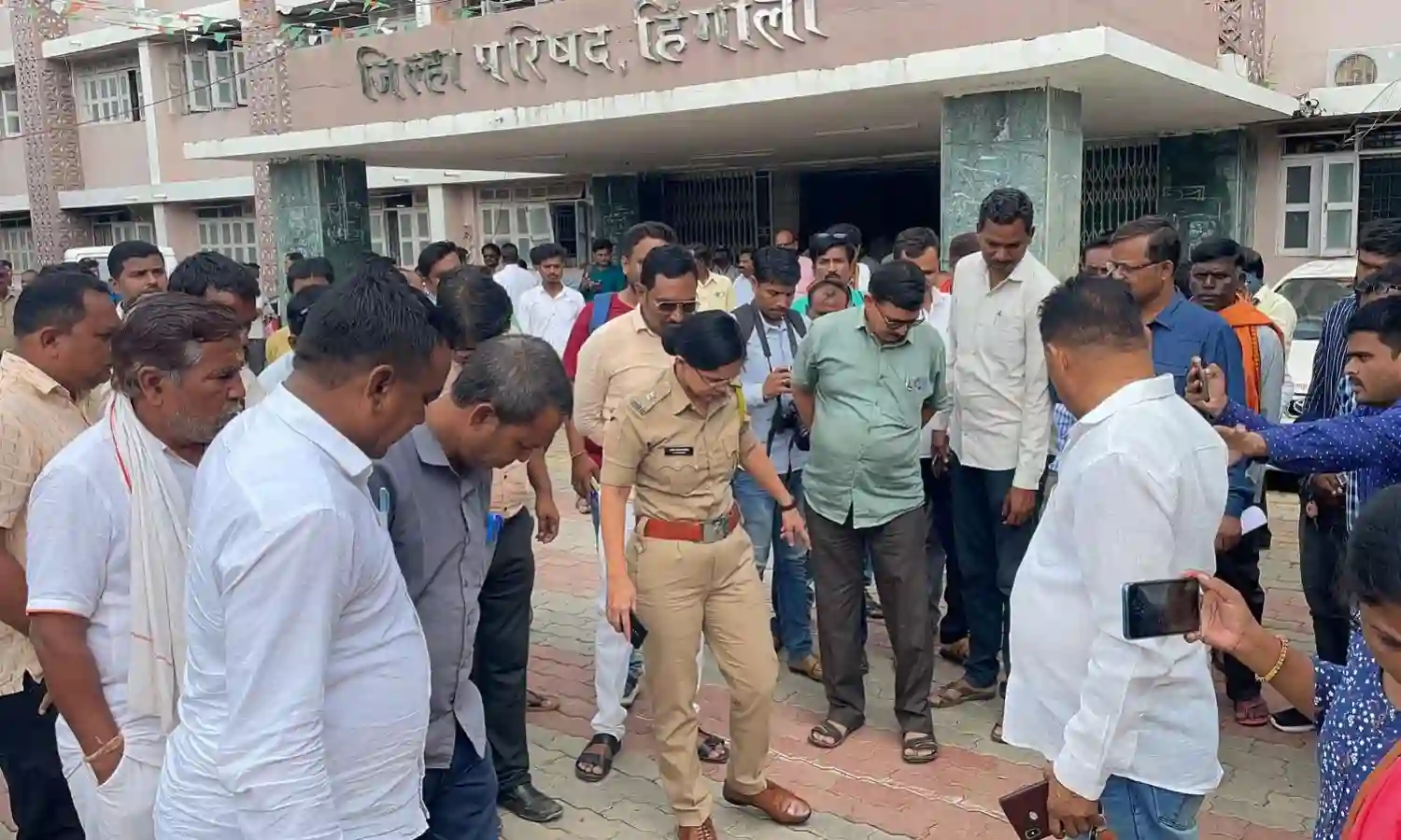 भाजयुमो जिला अध्यक्ष पप्पू चव्हाण पर दागी गोलियां, हालत गंभीर
