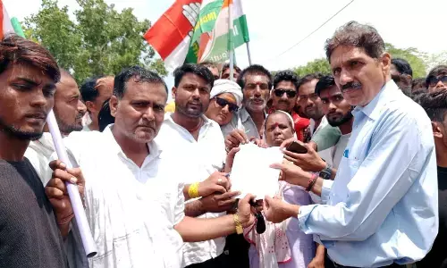 जन समस्याओं को लेकर युवा कांग्रेस ने सौपा ज्ञापन