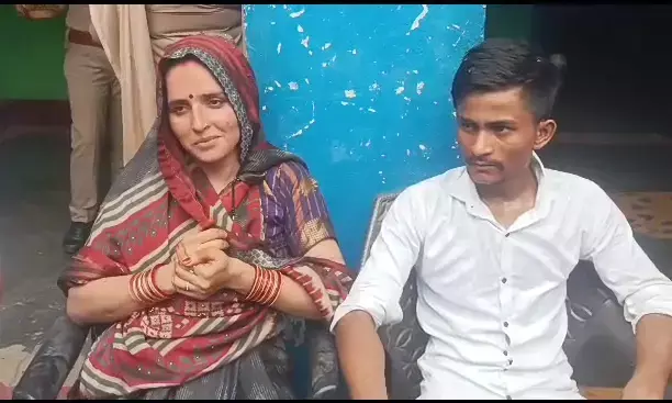 फिल्म के बाद सीमा-सचिन को नौकरी का ऑफर, गुजरात से आया खास लेटर