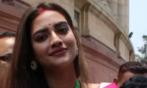 लोगों को ठगी करने के आरोप में मैंने कंपनी से इस्तीफा दे दिया था : नुसरत जहां लोगों को ठगी करने के आरोप में मैंने कंपनी से इस्तीफा दे दिया था : नुसरत जहां