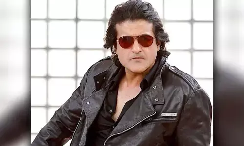 हाईकोर्ट ने अरमान कोहली को दिया आखिरी मौका, पूर्व प्रेमिका को 50 लाख रुपए बकाया चुकाने का निर्देश हाईकोर्ट ने अरमान कोहली को दिया आखिरी मौका, पूर्व प्रेमिका को 50 लाख रुपए बकाया चुकाने का निर्देश