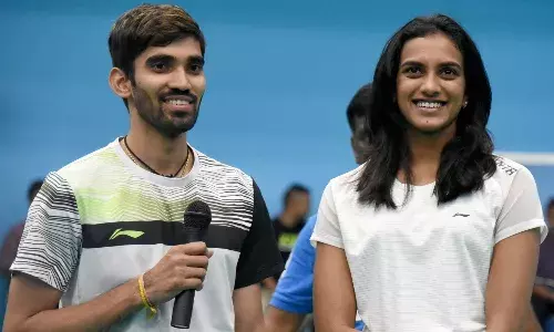 सिंधु और श्रीकांत आसान जीत के साथ क्वार्टर फाइनल में