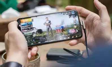 बिहार : मोबाइल में गेम खेलने को लेकर हुआ विवाद, 9 वीं के छात्र को दोस्त ने मार दी गोली बिहार : मोबाइल में गेम खेलने को लेकर हुआ विवाद, 9 वीं के छात्र को दोस्त ने मार दी गोली