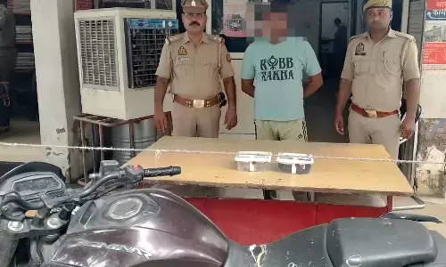 नोएडा में तैनात होमगार्ड को गाजियाबाद पुलिस ने किया गिरफ्तार