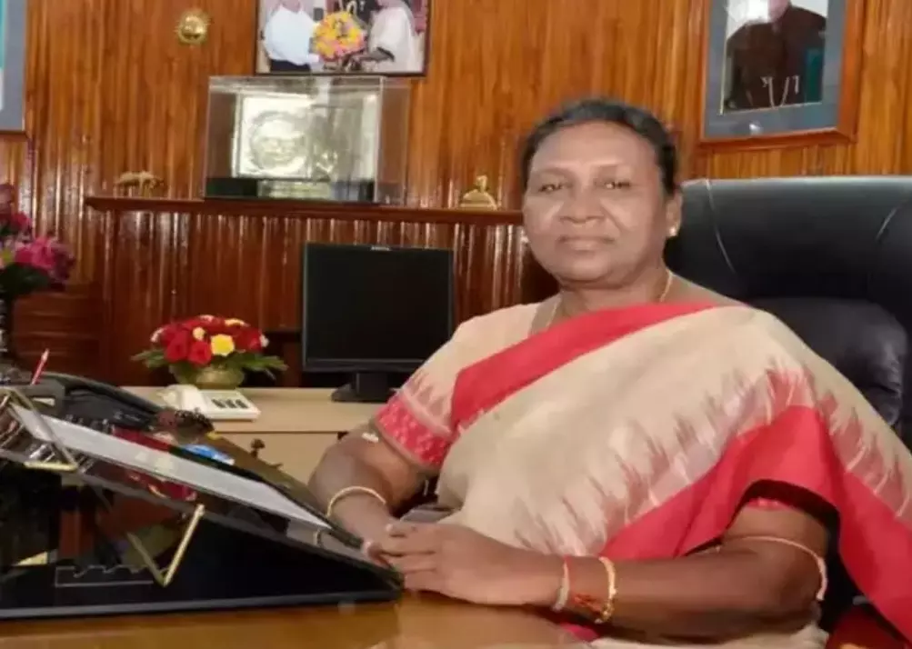 समाज और लोगों को जोड़ता है साहित्य : राष्ट्रपति मुर्मू समाज और लोगों को जोड़ता है साहित्य : राष्ट्रपति मुर्मू