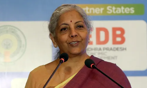 विनिर्माण में वृद्धि दिख रही, खाद्य मुद्रास्फीति से निपटने के लिए सतर्क रुख अपनाने की जरूरत विनिर्माण में वृद्धि दिख रही, खाद्य मुद्रास्फीति से निपटने के लिए सतर्क रुख अपनाने की जरूरत