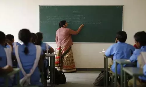 मध्यप्रदेश: 77 प्राचार्य को मिला उच्चतर पद का प्रभार मध्यप्रदेश: 77 प्राचार्य को मिला उच्चतर पद का प्रभार