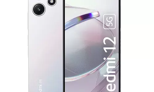 भारत में लाॅन्चिंग के पहले ही दिन रेडमी 12 सीरीज की बिक्री तीन लाख के पार