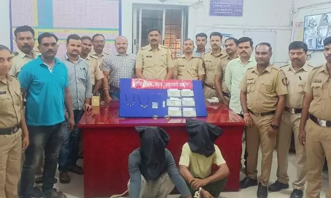 पुलिस को चकमा दे रहे दो शातिर चोर छत्तीसगढ़ से पकड़ाए पुलिस को चकमा दे रहे दो शातिर चोर छत्तीसगढ़ से पकड़ाए