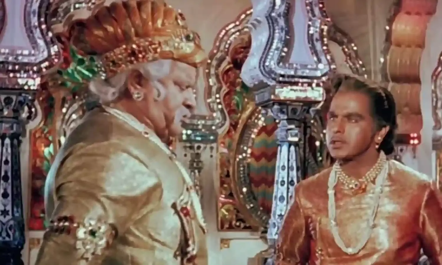 मुगल-ए-आजम की 63वीं वर्षगांठ पर अभिनेत्री सायरा बानो ने इंस्टा पर लिखा भावुक नोट