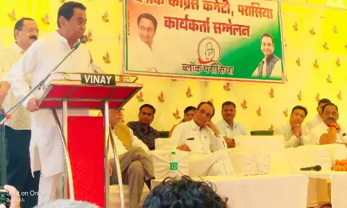 पीएम आवास के पैसों से खरीद ली मोटर साइकिल, कोरोना में खर्च कर दिए, अब मकान बनाने में आनाकानी पीएम आवास के पैसों से खरीद ली मोटर साइकिल, कोरोना में खर्च कर दिए, अब मकान बनाने में आनाकानी