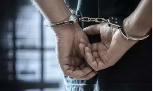 दिल्ली में नाबालिग से सामूहिक दुष्कर्म के मामले में वांटेड हिस्ट्रीशीटर गिरफ्तार