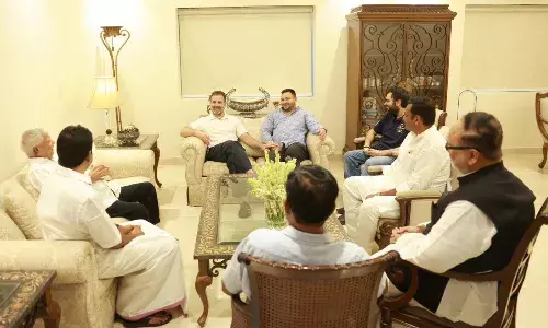 दिल्ली से पटना लौटे लालू, तेजस्वी, कहा- जो लड़ेगा वह जीतेगा