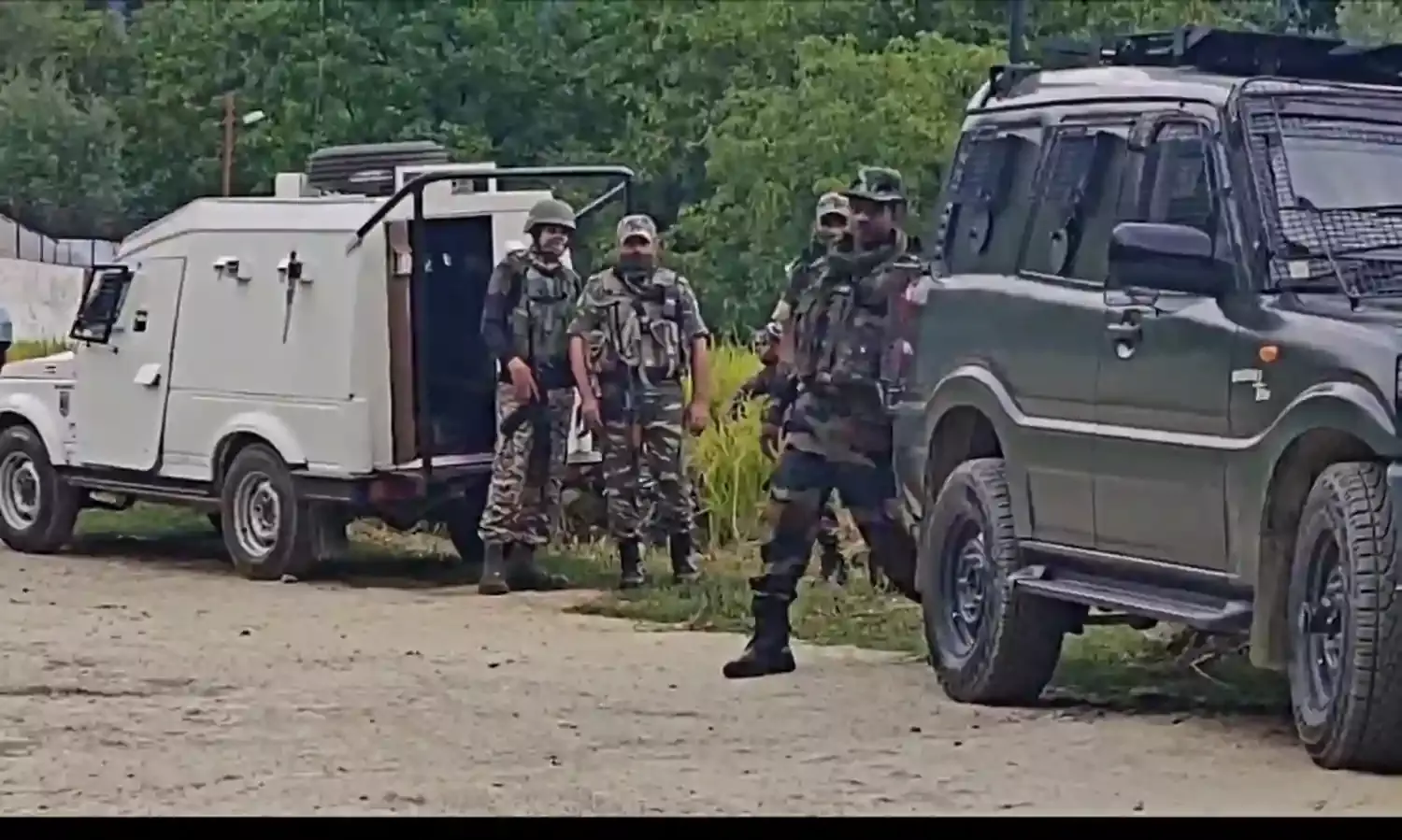 कुपवाड़ा में एलओसी पर घुसपैठ की कोशिश नाकाम, एक घुसपैठिया ढेर
