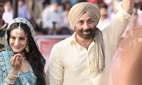 गदर 2 की रिलीज से पहले सनी देओल, अमीषा पटेल ने अटारी-वाघा बॉर्डर का किया दौरा 