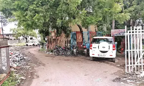 सुरक्षा में बाधक बन रहा बदबूदार कचरा