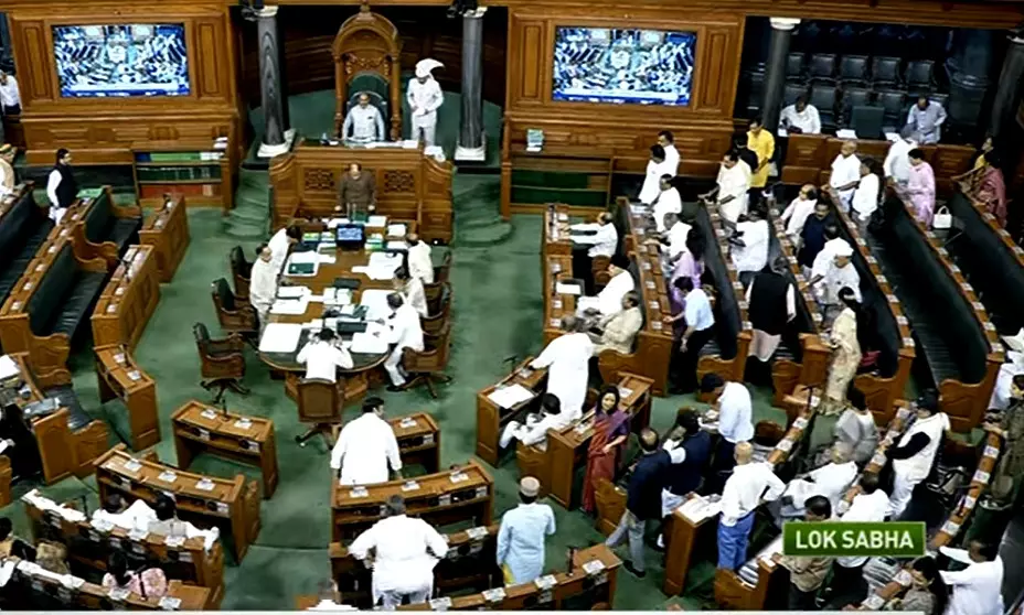 कांग्रेस के नेतृत्व वाला विपक्ष सरकार के खिलाफ आठ को लोकसभा में लाएगा अविश्वास प्रस्ताव कांग्रेस के नेतृत्व वाला विपक्ष सरकार के खिलाफ आठ को लोकसभा में लाएगा अविश्वास प्रस्ताव