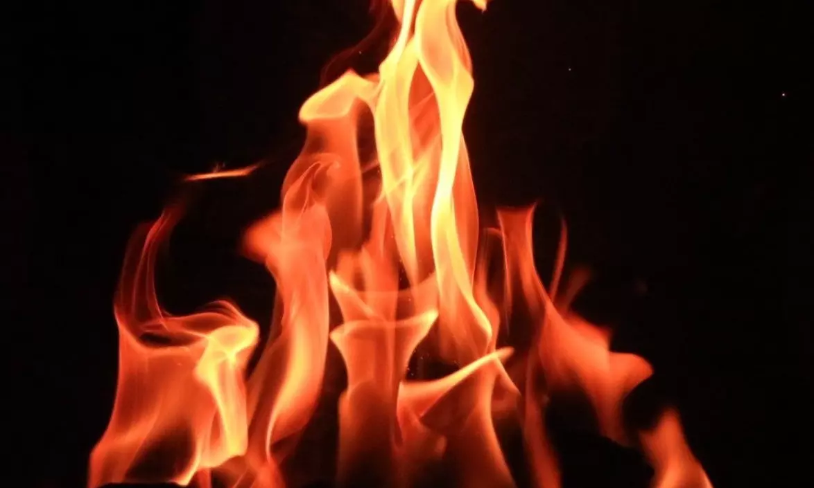 ऑस्ट्रेलिया के क्वींसलैंड में आग लगने से 6 की मौत ऑस्ट्रेलिया के क्वींसलैंड में आग लगने से 6 की मौत