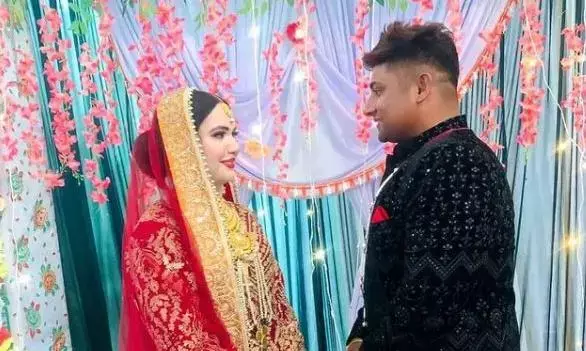 शादी के बंधन में बंधे युवा क्रिकेटर सरफराज खान, सोशल मीडिया पर वायरल हुईं शादी की तस्वीरें और वीडियो