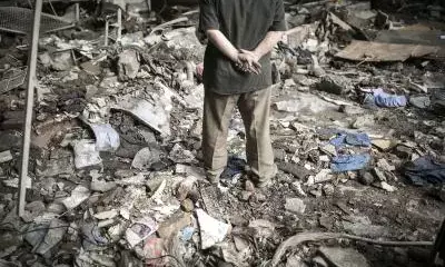 ईरान में इमारतें गिरने से तीन की मौत, 11 घायल ईरान में इमारतें गिरने से तीन की मौत, 11 घायल