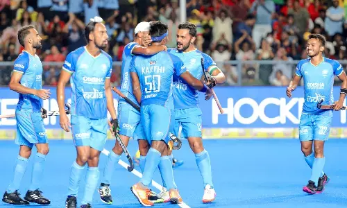 एशियन चैंपियंस ट्रॉफी : हरमनप्रीत ने दागा 150वां गोल, भारत ने मलेशिया को 5-0 से हराया एशियन चैंपियंस ट्रॉफी : हरमनप्रीत ने दागा 150वां गोल, भारत ने मलेशिया को 5-0 से हराया