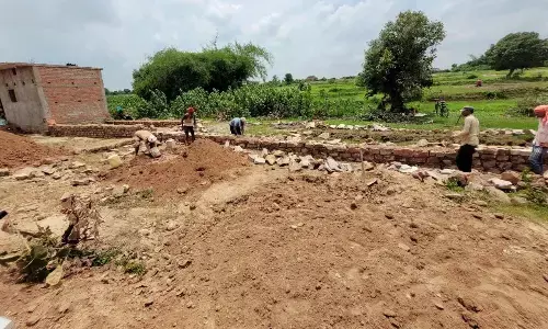 पन्ना-पहाडीखेरा मार्ग में सक्रिय हुए अतिक्रमणकारी