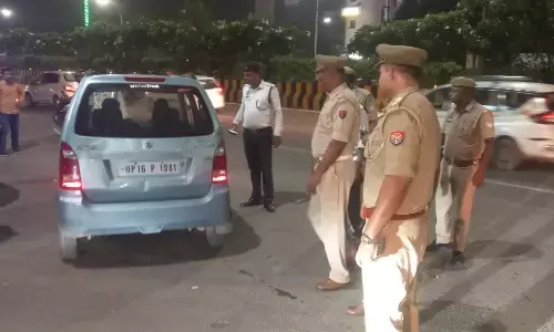 नोएडा में ड्रंक एंड ड्राइव के खिलाफ विशेष अभियान, 687 के खिलाफ एक्शन नोएडा में ड्रंक एंड ड्राइव के खिलाफ विशेष अभियान, 687 के खिलाफ एक्शन